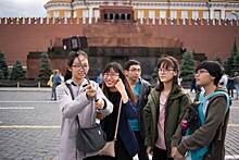 Китайцы массово устремились в Москву