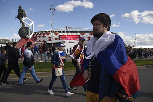 В день матча Россия - Португалия болельщики совершили в Москве 44 тыс. бесплатных поездок