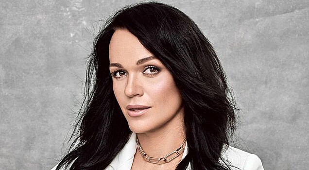 Танцы для взрослых? Дочь Славы увлеклась танцами на пилоне после родов