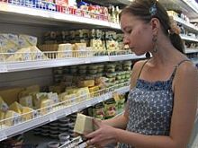 В омских магазинах за год подорожали гречка, картофель и сыр