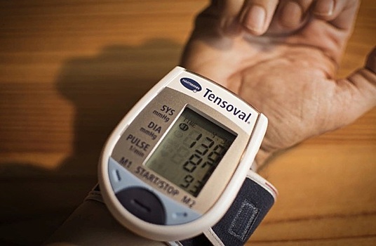 Врачи назвали основные симптомы гипертонического кризиса