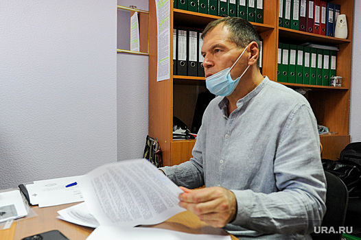 Депутат Госдумы отстоял четыре ларька в Челябинске