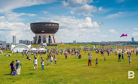 Казанскую "Чашу" наполнили подарками от МТС к 30-летию экосистемы