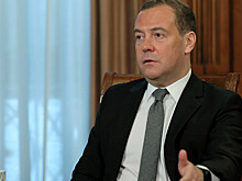 Дмитрий Медведев проголосовал на выборах в Госдуму