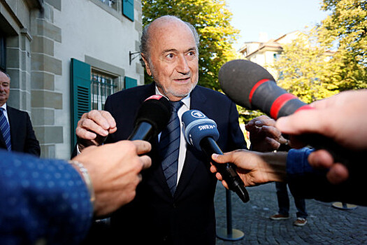 Швейцарская прокуратура закроет дело против экс-президента ФИФА