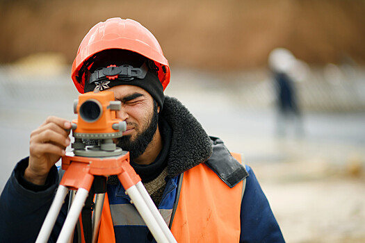 Российский рынок труда столкнулся с критическим дефицитом кадров