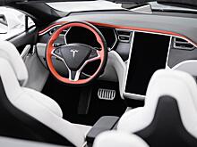 Tesla вернула круглый руль в некоторые модели своих электромобилей