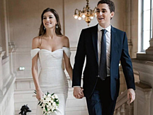 Карла Бруни спела на свадьбе бывшей девушки Джареда Лето