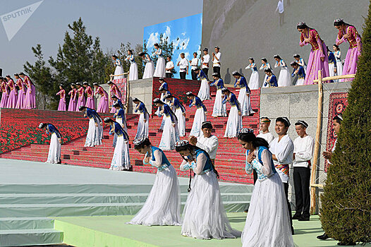 Узбекские звезды эстрады возьмут шефство над регионами страны