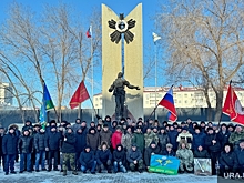 Губернатор Шумков вручил награды на митинге в честь годовщины Афганской войны