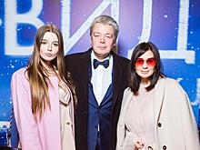 Александр, Екатерина и Саша Стриженовы, Алена Свиридова и другие звезды пришли на премьеру мюзикла «Привидение»