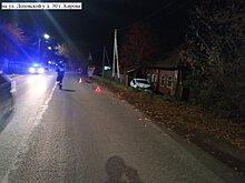 В Кирове водитель «Рено» вылетел с дороги и врезался в дом