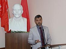 Трех МРОТ хватит: хабаровские «красные» предложили срезать зарплаты депутатов