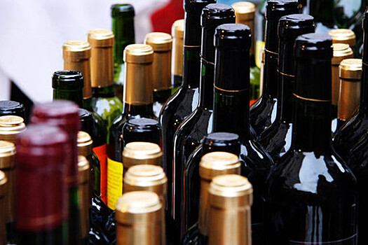 МЭР РФ рассмотрит возможность проводить проверки продажи алкоголя без участия прокуратуры
