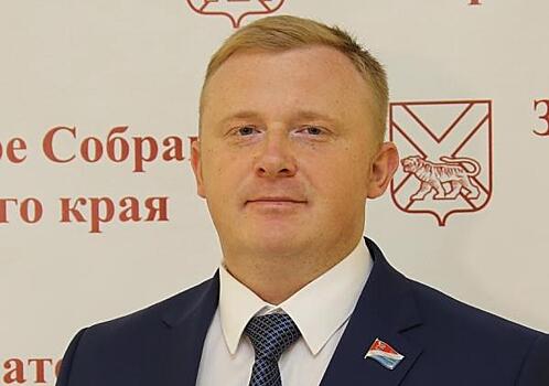 «Андрей Ищенко не готов дальше работать в команде приморского губернатора»