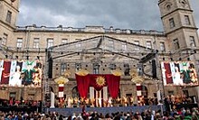 Музыка, цирк и казачья джигитовка: Гатчина открывает первый в России фестиваль оперетты