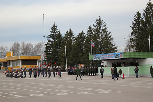 Юноши Сокольников посетили городской День призывника