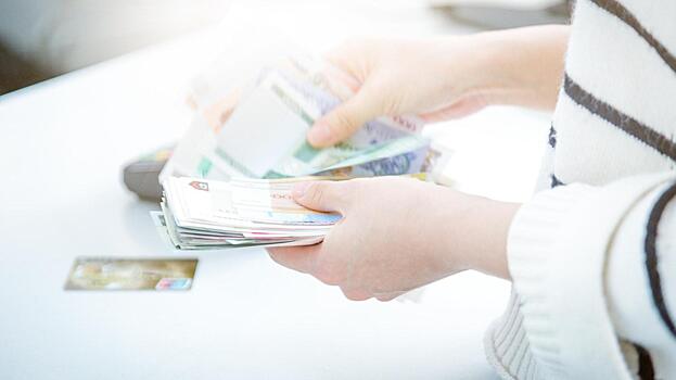 Психолог дала совет, как отвечать на неудобные вопросы о зарплате