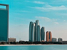 Опрос показал, заинтересованы ли туристы в отдыхе в ОАЭ летом