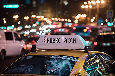 Сервис «Яндекс.Такси» запустил в Москве услугу «трезвый водитель»