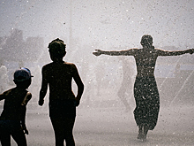 Названы самые популярные в жару товары у россиян