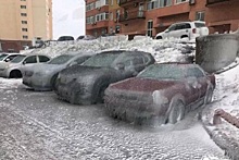 Иностранцев ошарашили фото ледяных машин из Владивостока
