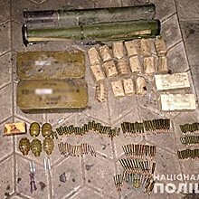 Прощай оружие. В Донецкой области нацбаты передали вооружение полиции