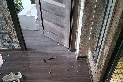 СК: в Боровске мужчина с ножами пытался напасть на полицейских