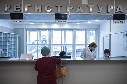 Записавшимся друг к другу на прием врачам в Минусинске грозит выговор