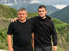 Отец Нурмагомедова подрался с Махачевым