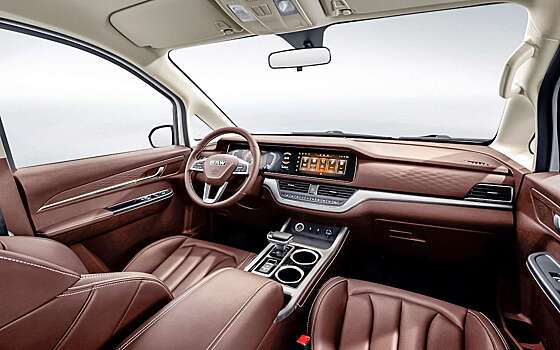 От 2,5 млн рублей: недорогой минивэн появился на авторынке России