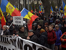 «Нет сил»: протестующие в Кишиневе потребовали оплатить их счета за газ, свет и отопление