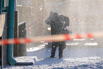 Двое рабочих погибли во время чистки снега в российском городе