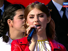 Жительница Благовещенска спела со звездами шоу-бизнеса на Красной площади