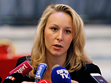 Племянницу Ле Пен Марион Марешаль облили пивом на сельхозвыставке в Париже