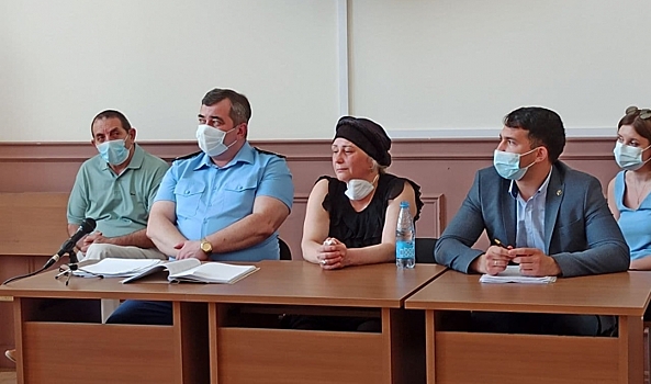 На суде в Волгограде мать убитого студента встретилась с убийцей сына
