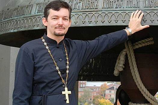 Священники оценили поведение протоиерея-гея Александра Усатова