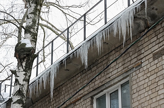 68 производств возбуждено из-за плохой очистки нижегородских кровель