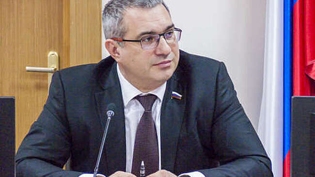 Гендиректор завода «Красный якорь» заочно арестован по делу об отмывании денег