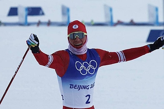 Российский лыжник завоевал третье золото Игр в Пекине
