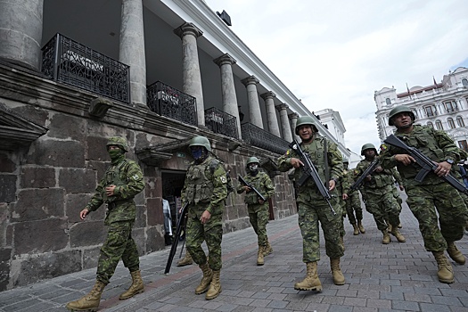 Аргентина заявила о готовности направить в Эквадор силы безопасности