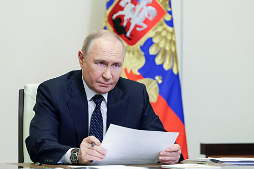 Путин заявил, что Украина должна вернуться к безъядерному внеблоковому статусу