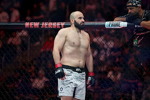 Россиянин Азамат Мурзаканов заметно улучшил положение в рейтинге UFC