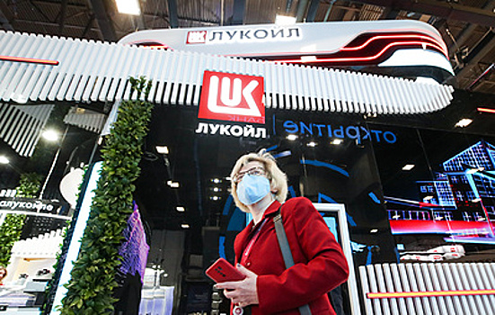 Цена акций "Лукойла" на Московской бирже обновила исторический максимум