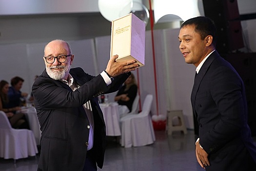 ФХР и "Русфонд" презентовали в Москве проект "Хоккей против рака"