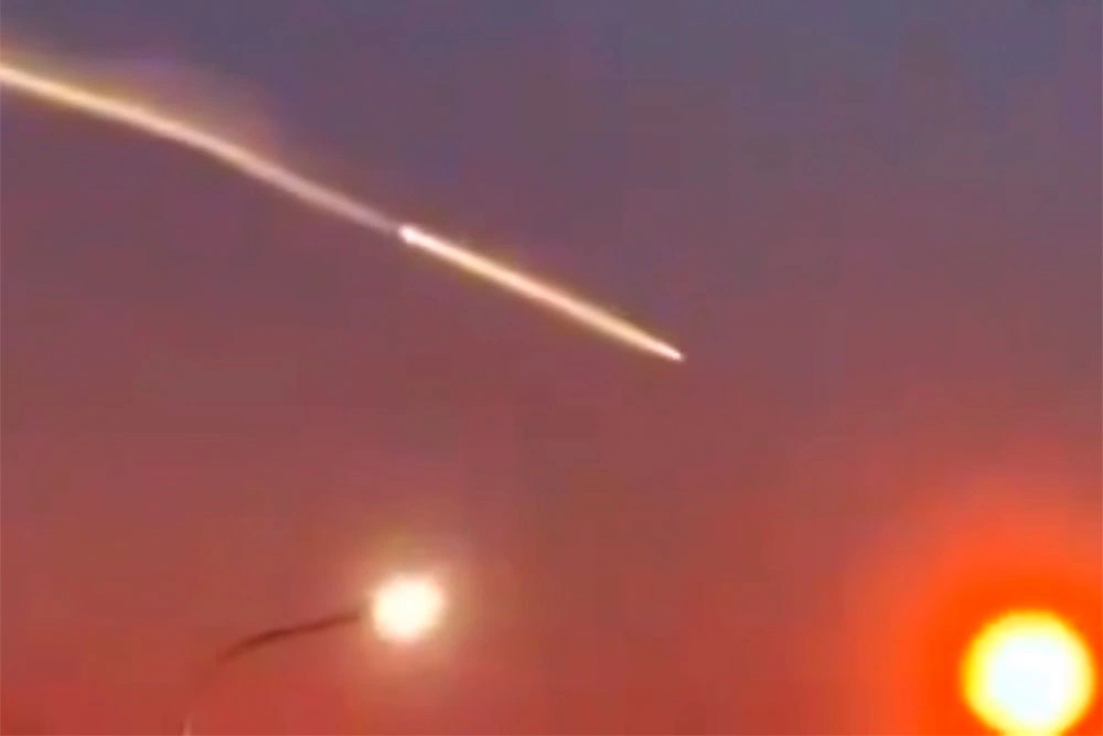 Появилось видео полета гиперзвуковой ракеты DF-27A