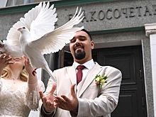 Собянин присвоил статус дворца бракосочетания трем отделам загс