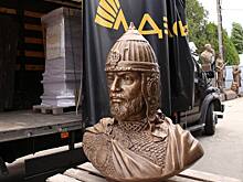 «Деловые Линии» доставили скульптуры Александра Невского в Санкт-Петербург