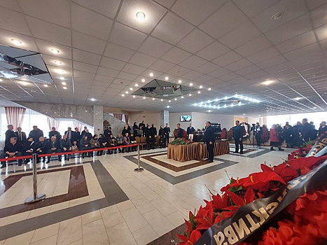 В Курчатове простились с бывшим директором Курской АЭС Вячеславом Федюкиным