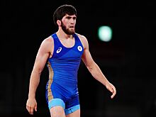 Олимпийский чемпион Угуев потерпел сенсационное поражение в четвертьфинале ЧМ-2023